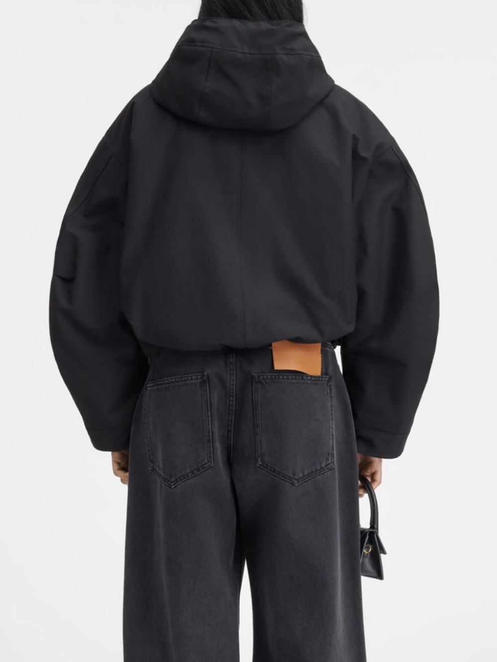 Jacquemus Caraco cropped parka - Picture 4 of 8